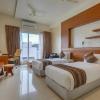 hotel pioneer grand palace