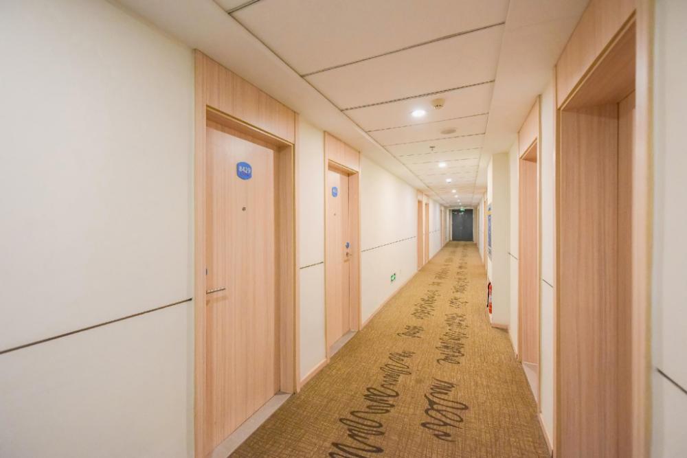 hanting hotel shijiazhuang beiguo mall station st