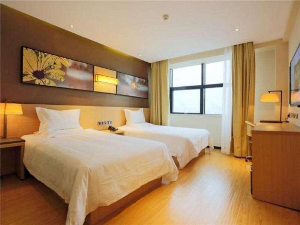 iu hotel tianjin tianta scenic area wujiayao subway station