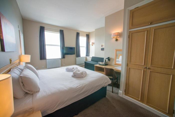 old colonial weston super mare by marstons inns