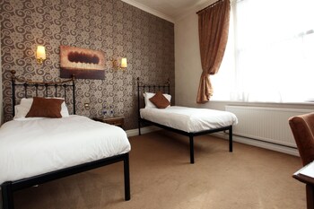 white hart andover by marstons inns