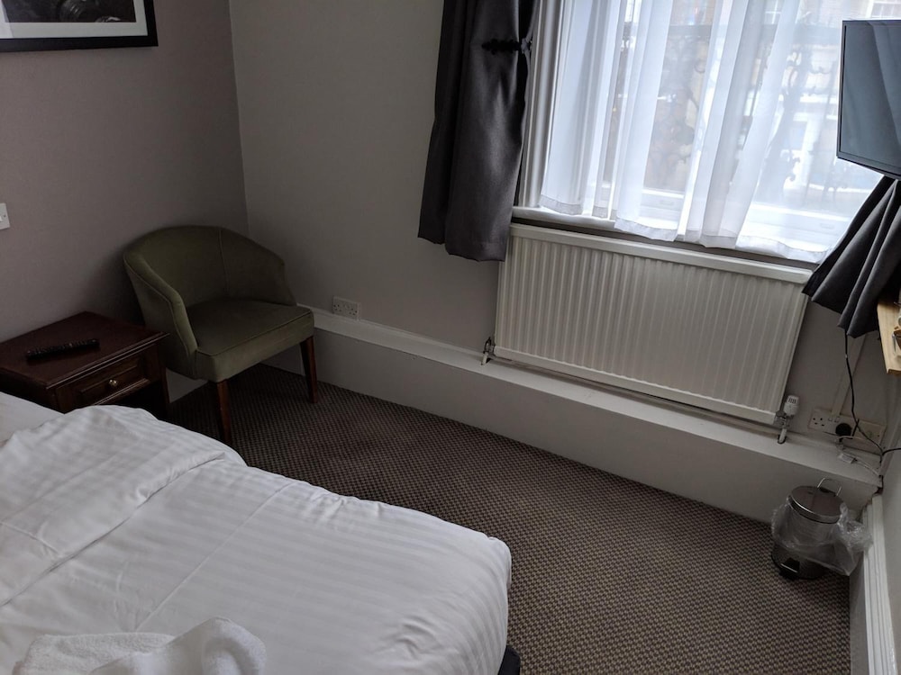 white hart andover by marstons inns