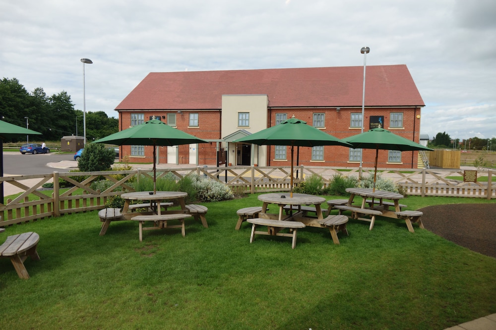 fallow field telford by marstons inns