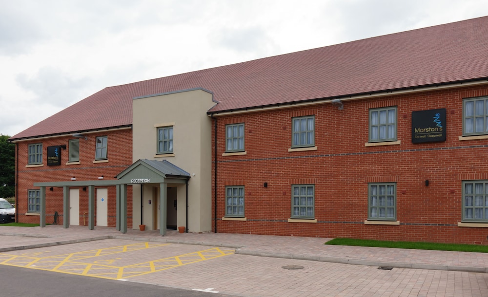 fallow field telford by marstons inns