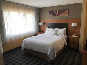 towneplace suites bend near mt bachelor