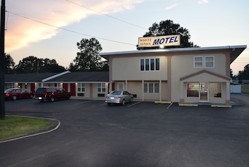 white oaks motel pennsville carneys point