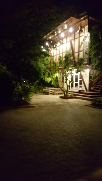 ruean mai chai khlong