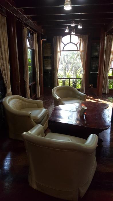 ruean mai chai khlong