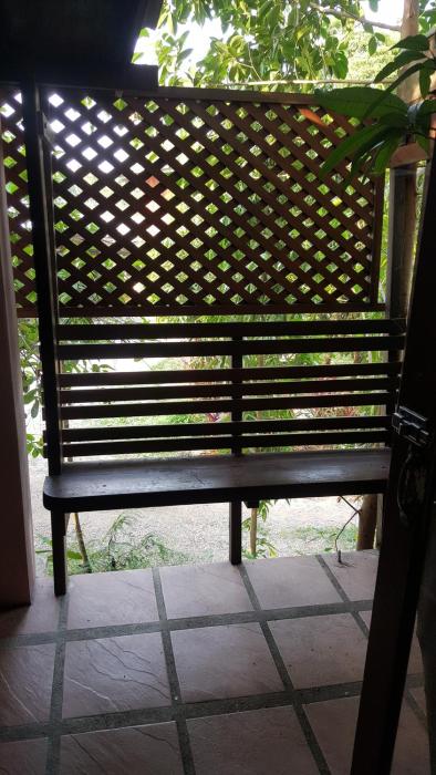 ruean mai chai khlong