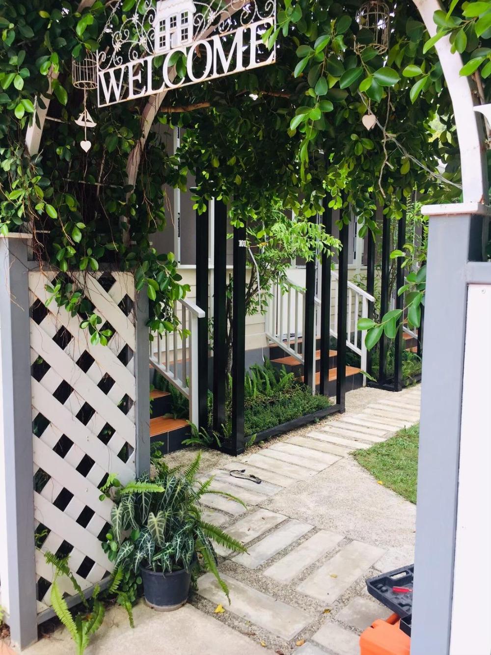 the white village ranong resort