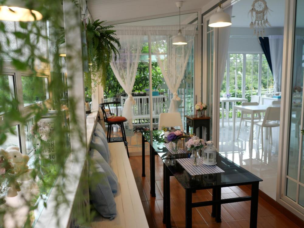 the white village ranong resort