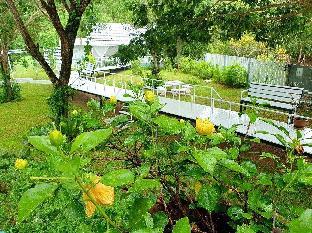 the white village ranong resort