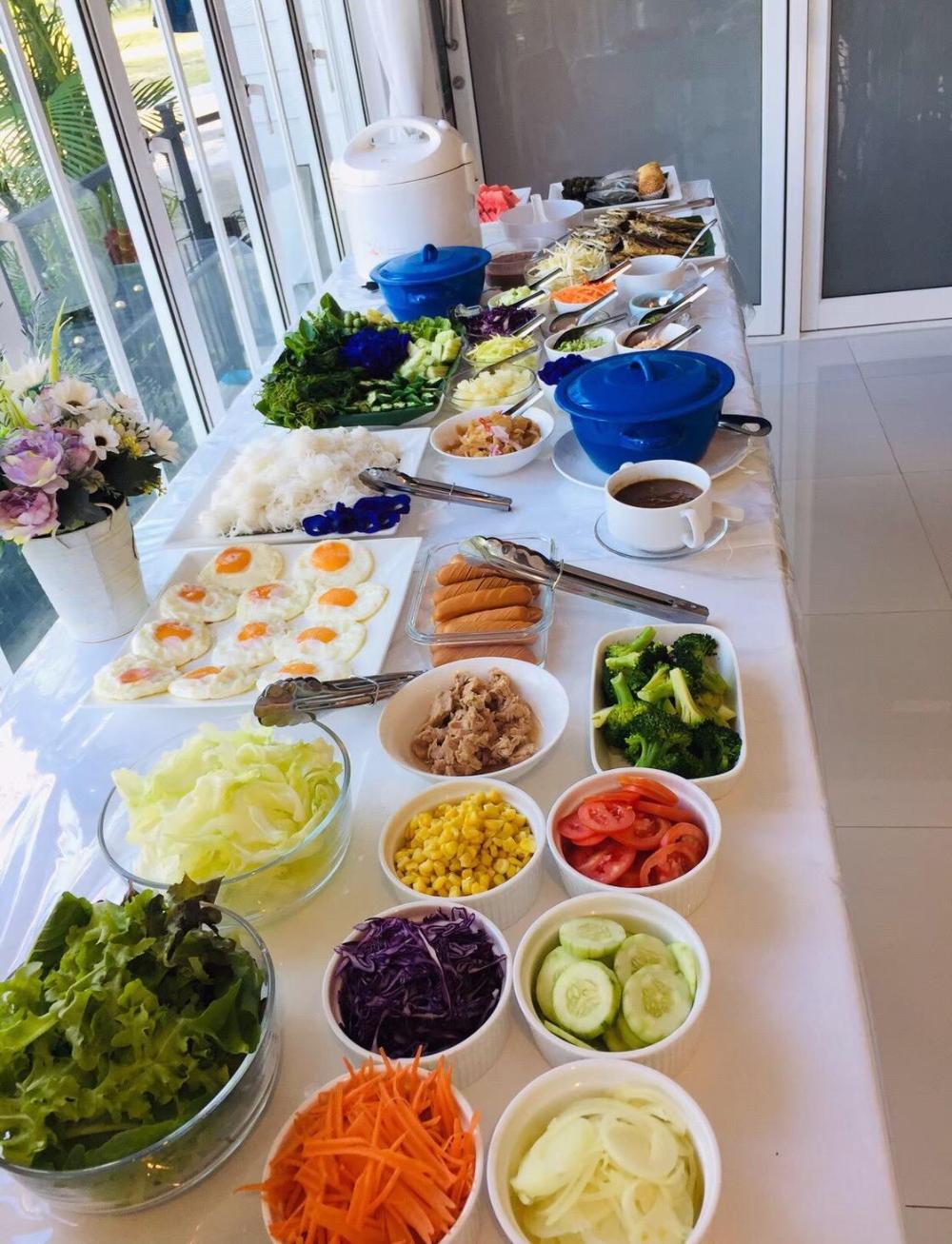 the white village ranong resort