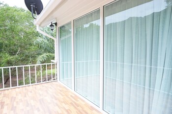 the white village ranong resort