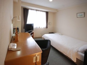 new station hotel