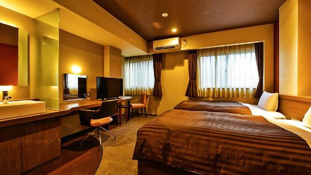 ooedo onsen monogatari atami