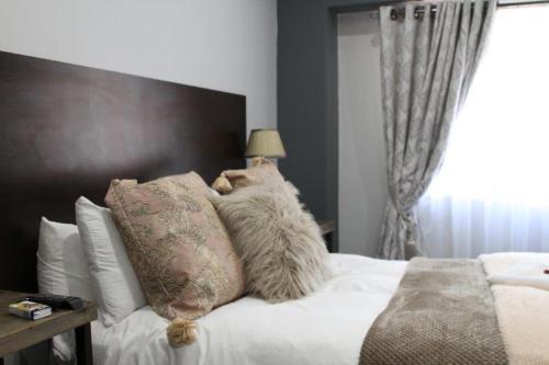 93 on celliers guesthouse