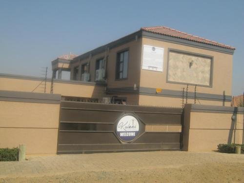 kulani country lodge