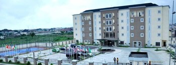 de edge hotel
