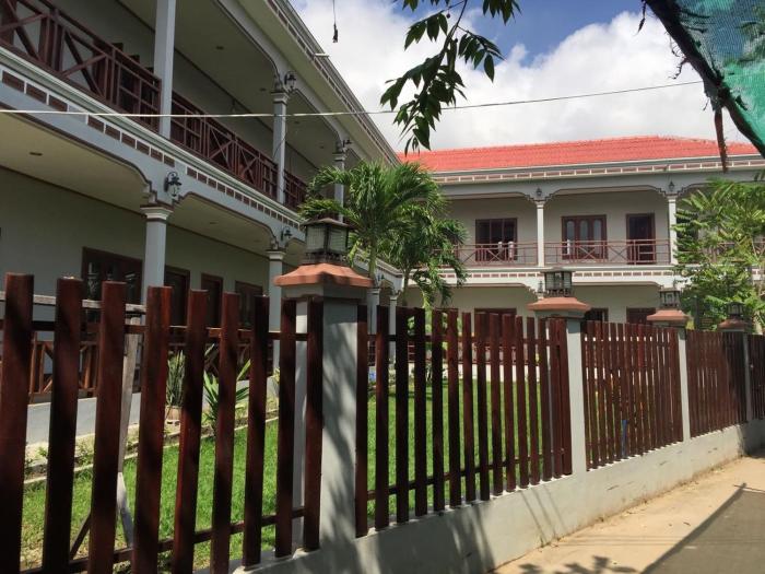 mama leurth sunset guesthouse