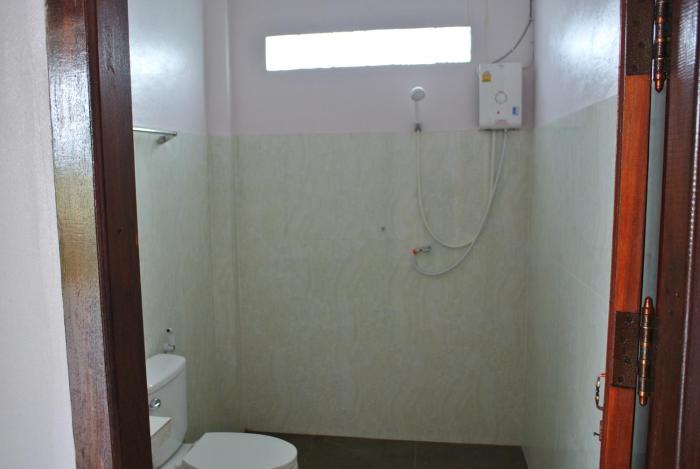 mama leurth sunset guesthouse