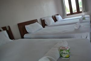 mama leurth sunset guesthouse