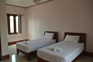 mama leurth sunset guesthouse