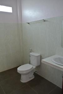 mama leurth sunset guesthouse