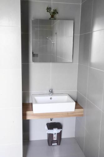 m pavilion lippo karawaci