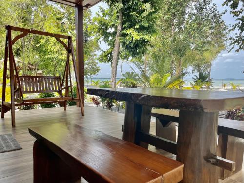 leebong island resort