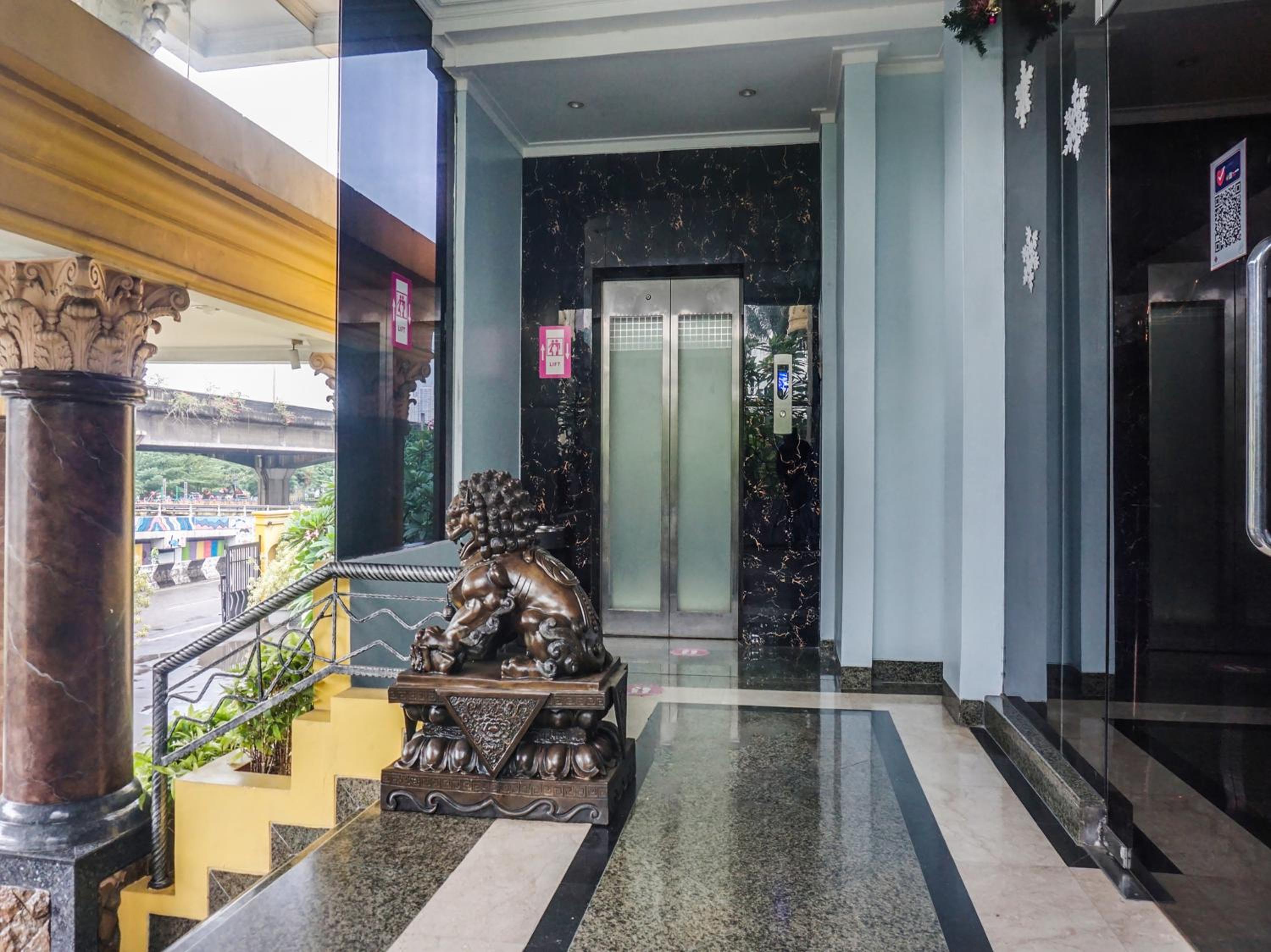 bi executive hotel ancol