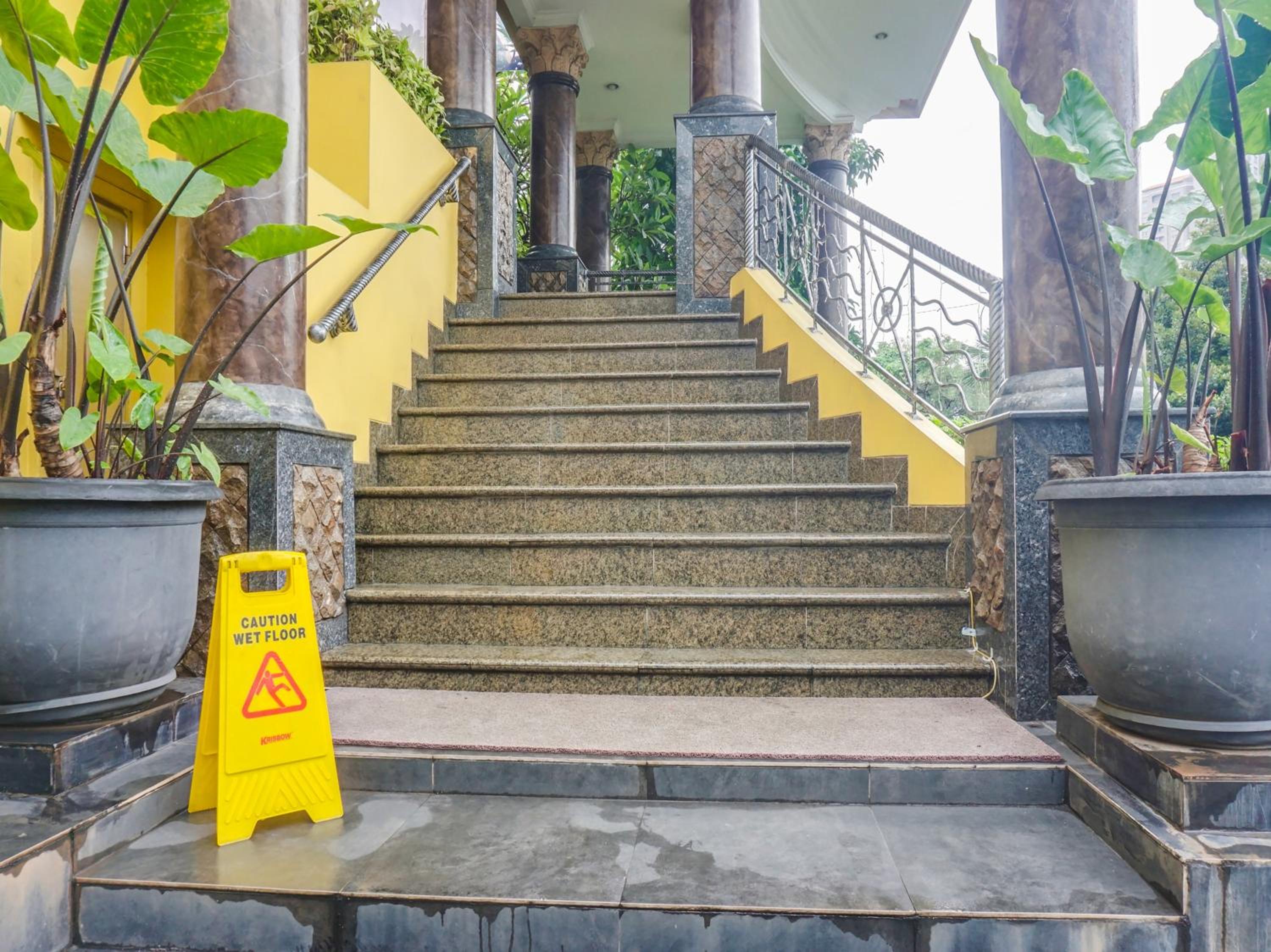 bi executive hotel ancol