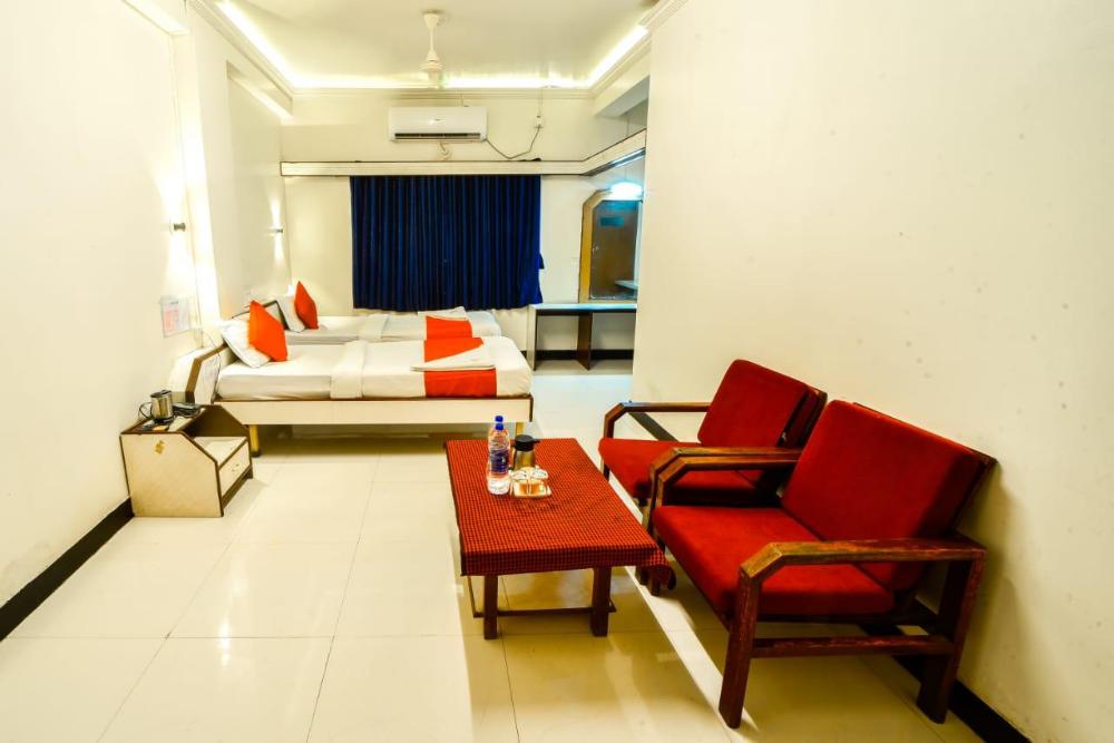 hotel new natraj