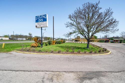 Oyo Hotel Luling Tx Downtown I-10/Us-90,,2 star