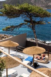 carian hotel