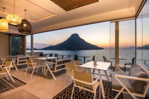 carian hotel