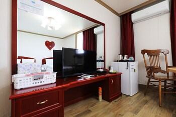 seocheon geumgang beach