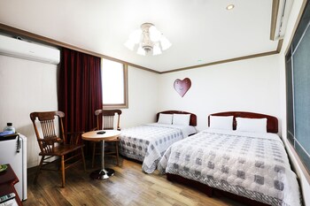 seocheon geumgang beach