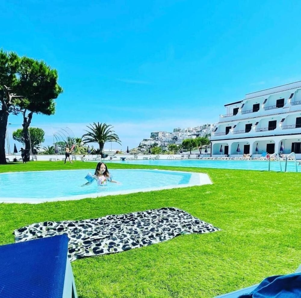 villa damato