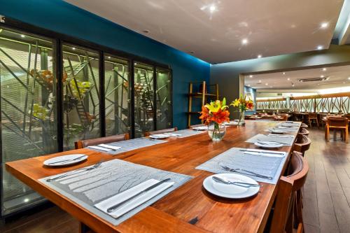 rugendas hotel boutique by time