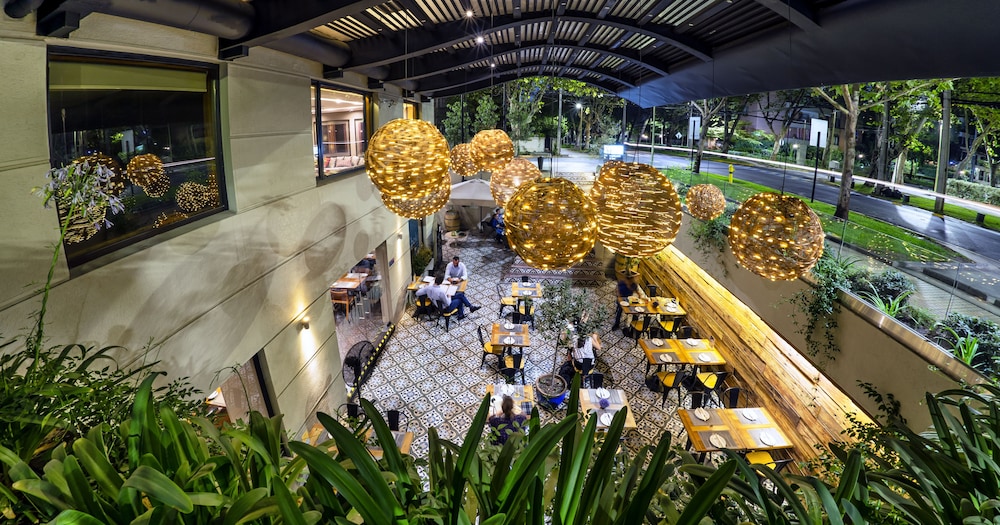 rugendas hotel boutique by time