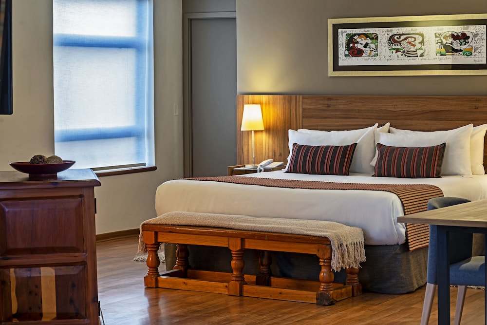 rugendas hotel boutique by time