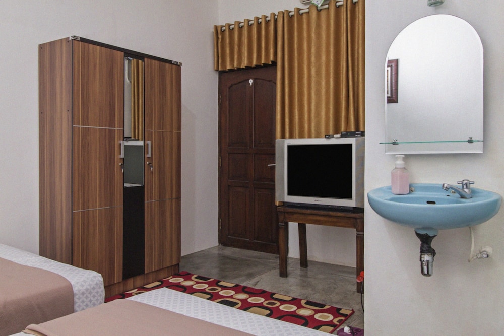 reddoorz radio dalam