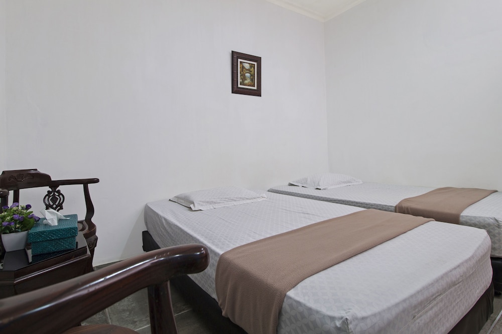 reddoorz radio dalam