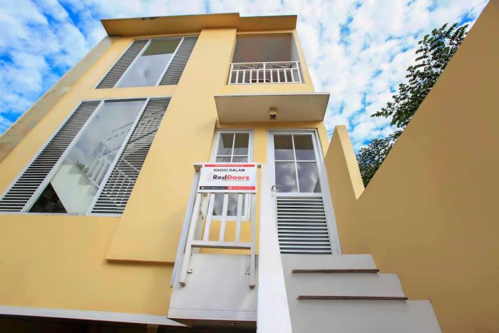 reddoorz radio dalam