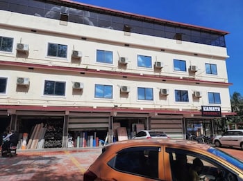 Kamath Residency,,2 star