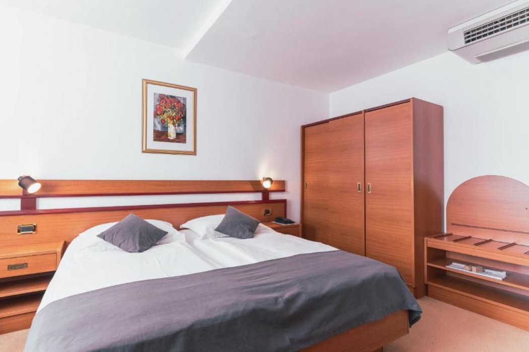 Hotel Horizont,Bast>>Baska Voda,4 star