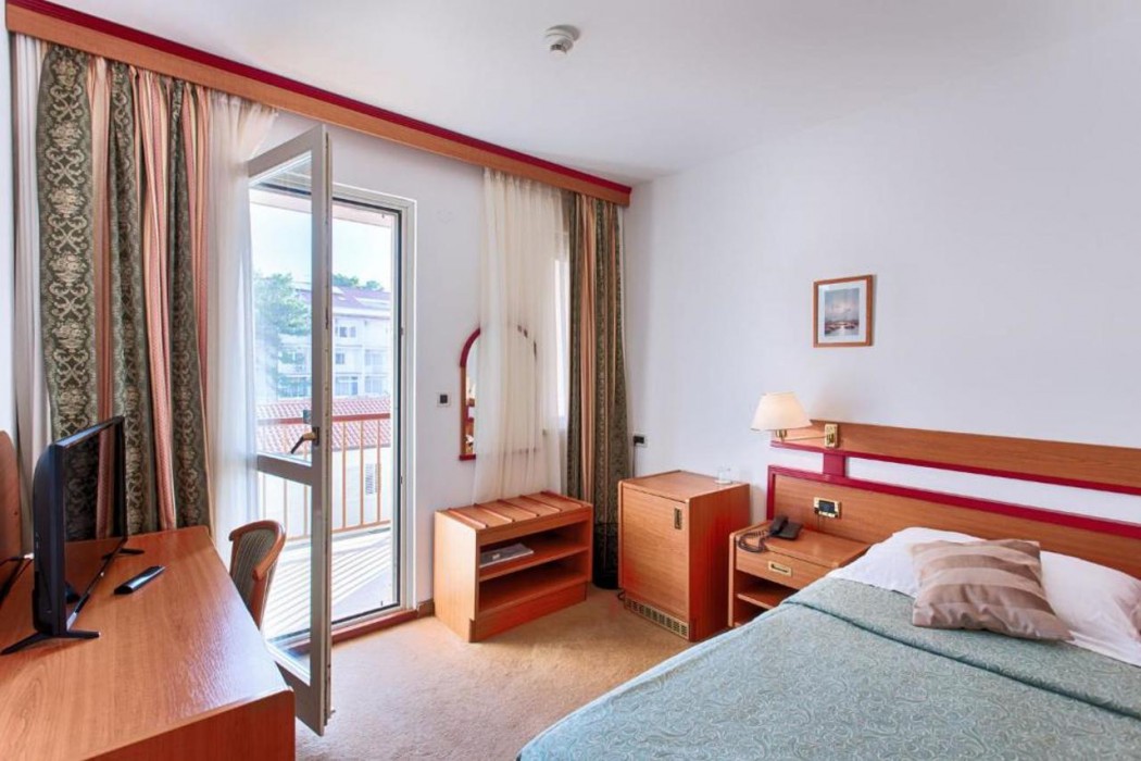 Hotel Horizont,Bast>>Baska Voda,4 star