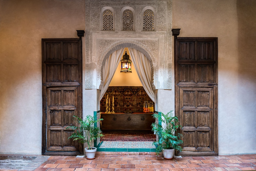 casa morisca hotel boutique