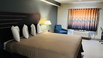 regency inn and suites